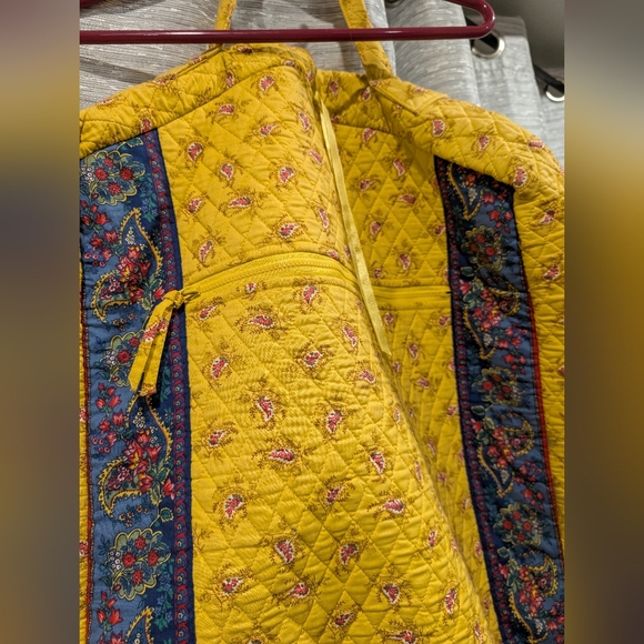 Vintage Quilted Floral Garment Bag – Yellow & Blue – Cottagecore Travel CaseBe - Picture 7 of 8